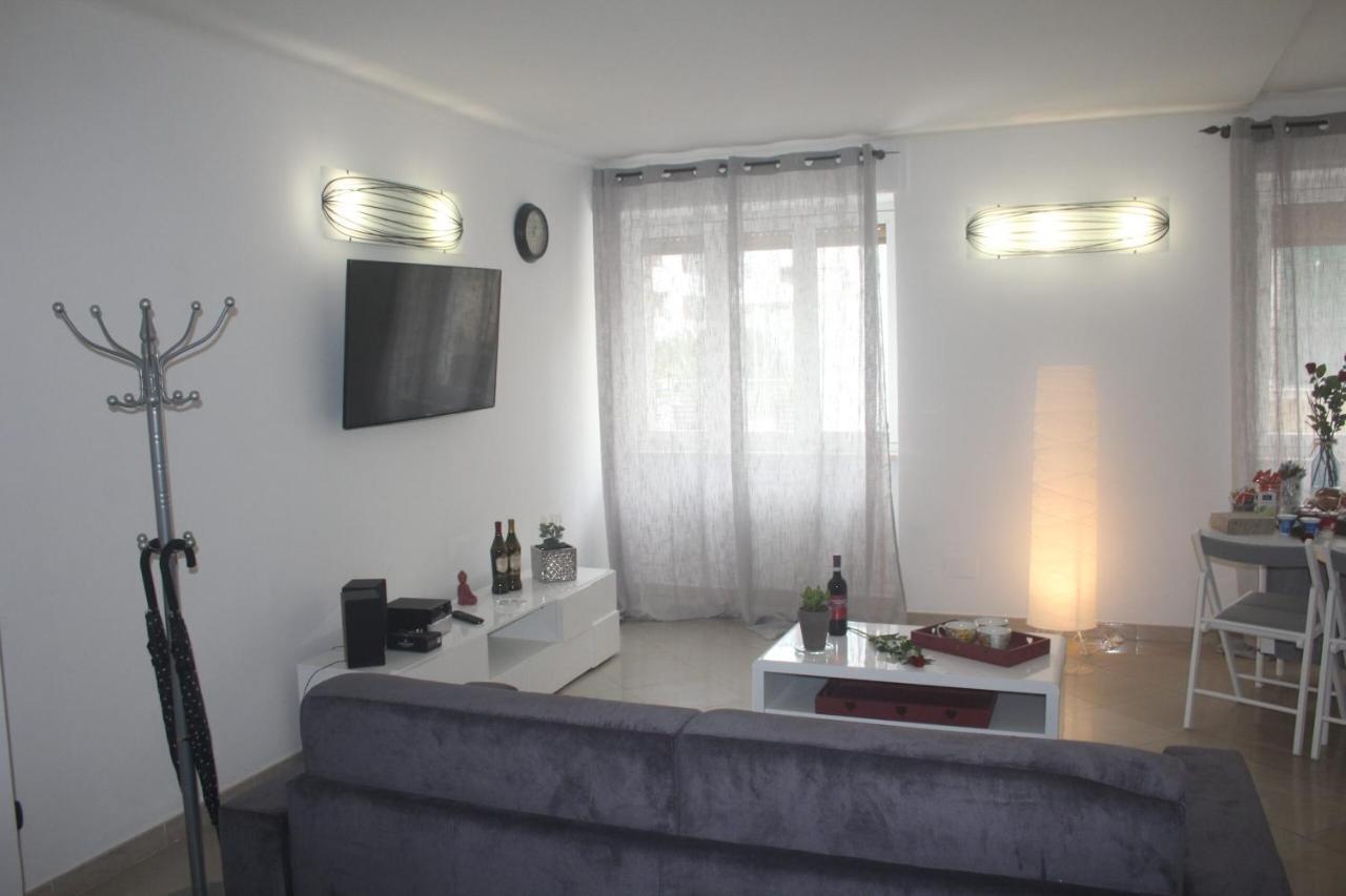 Rosabella Casa Vacanze Барі Екстер'єр фото